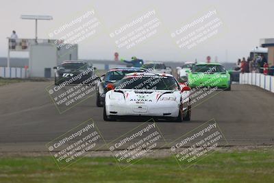 media/Jan-18-2026-CalClub SCCA (Sun) [[8bc6468723]]/Group 5 Race/Turn 1/